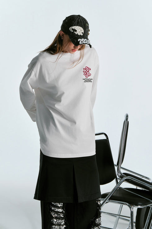 Flower B Embroidered Long-sleeved T-shirt
